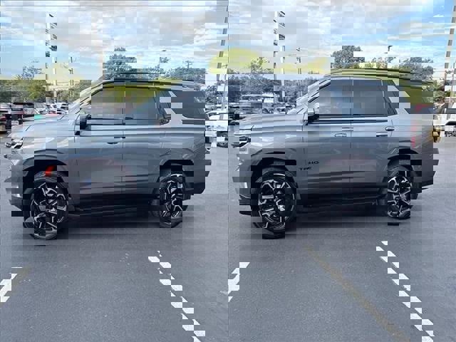 Used 2022 Chevrolet Tahoe RST w/ Luxury Package image 6