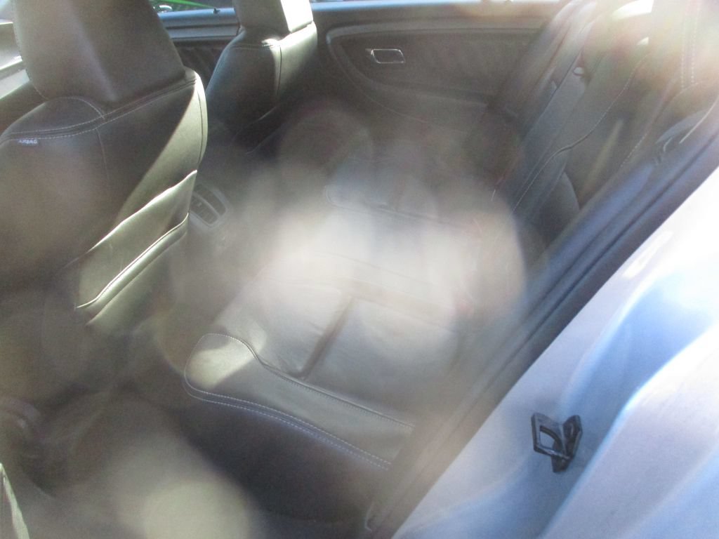 Used 2011 Ford Taurus SEL w/ 201A Rapid Spec Order Code AWD/4WD image 9