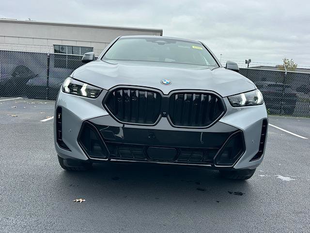 New 2027 BMW X6 xDrive40i w/ Climate Comfort Package AWD/4WD image 2