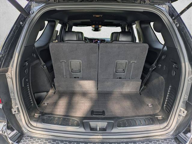 Used 2021 Dodge Durango R/T w/ Tow 'N Go Package AWD/4WD image 6