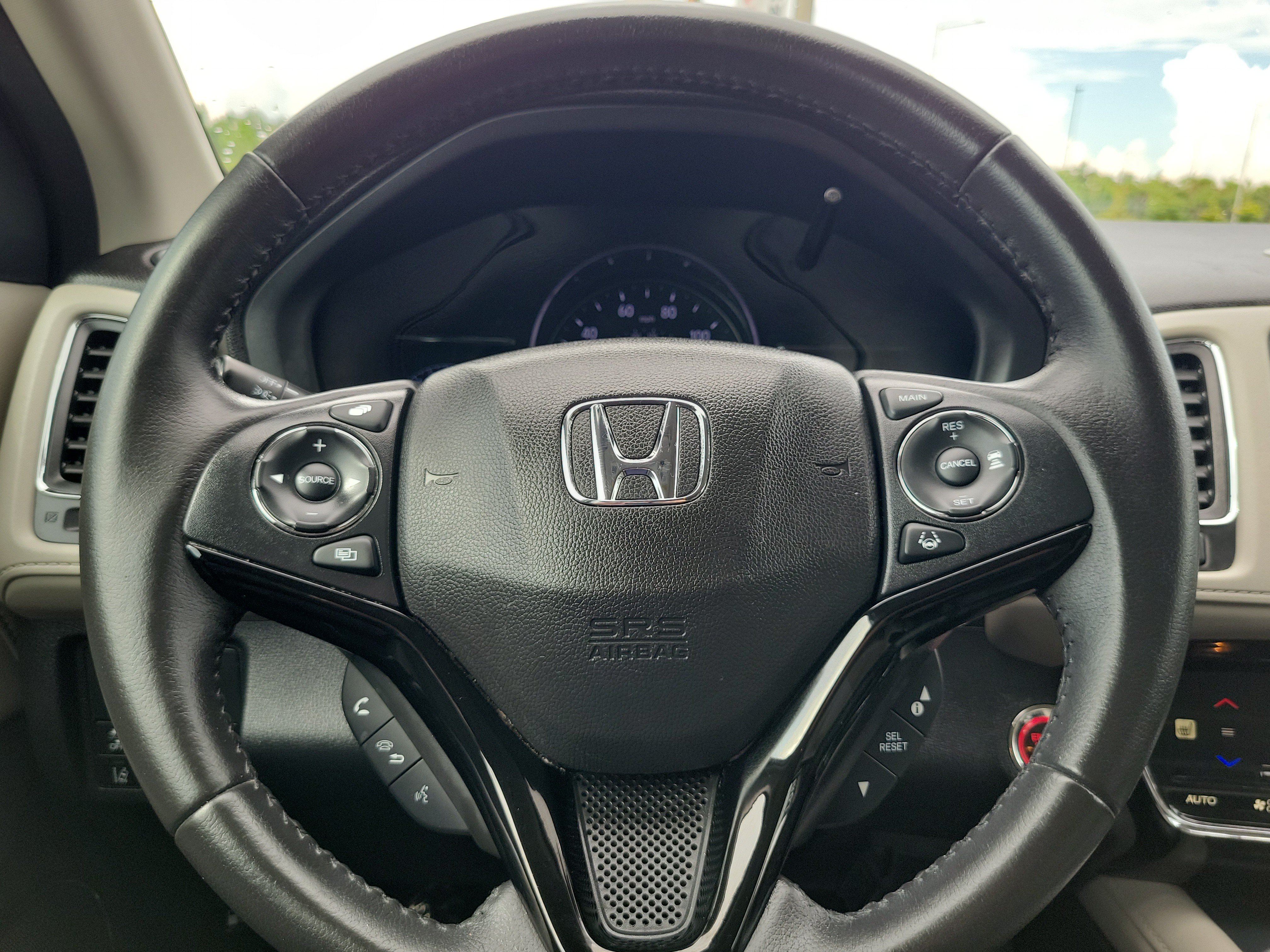 Used 2021 Honda HR-V EX-L image 18
