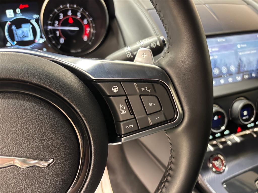 Used 2020 Jaguar F-TYPE Coupe image 20