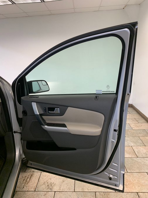 Used 2014 Ford Edge SE w/ Equipment Group 101A AWD/4WD image 34