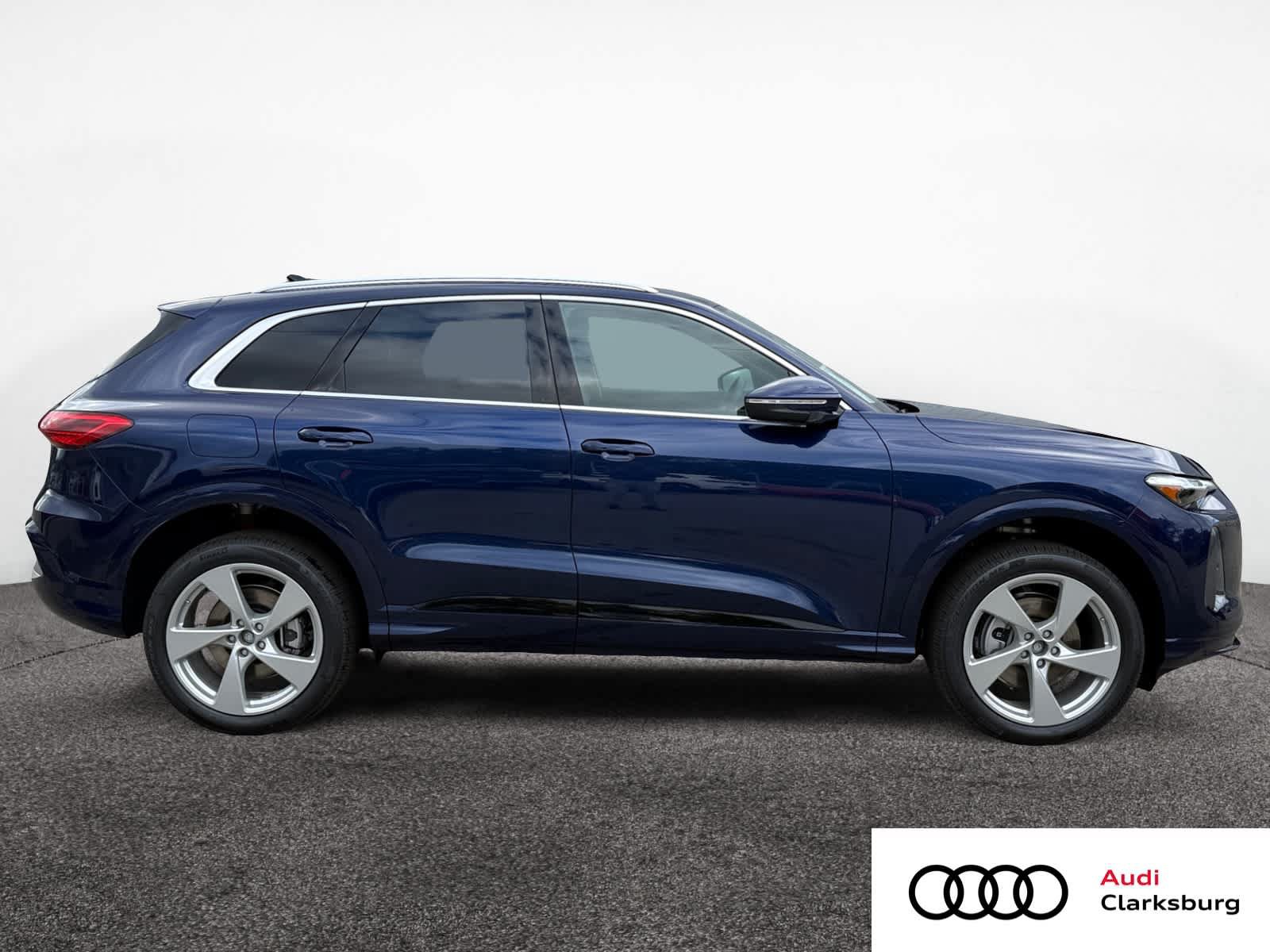 New 2025 Audi Q5 Premium Plus AWD/4WD image 6