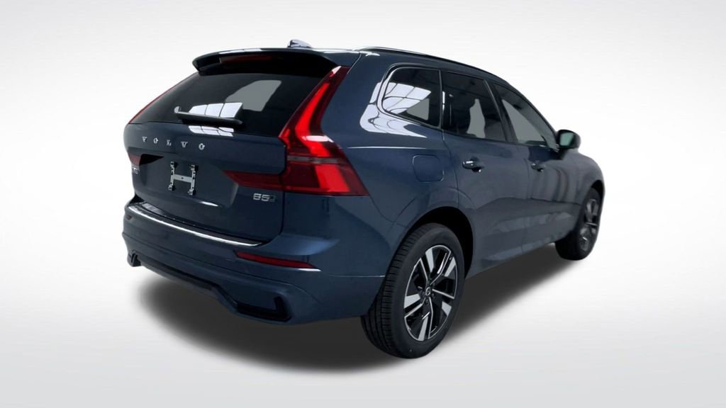 New 2026 Volvo XC60 B5 Plus w/ Protection Package Premier image 7