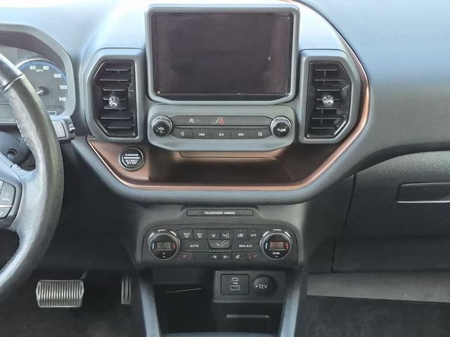 Used 2021 Ford Bronco Sport Outer Banks w/ Outer Banks Package AWD/4WD image 17