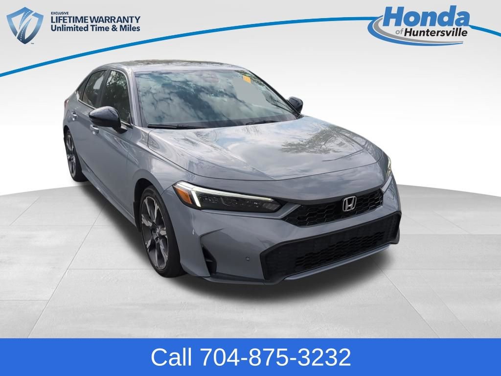 Used 2025 Honda Civic Sport Touring image 1