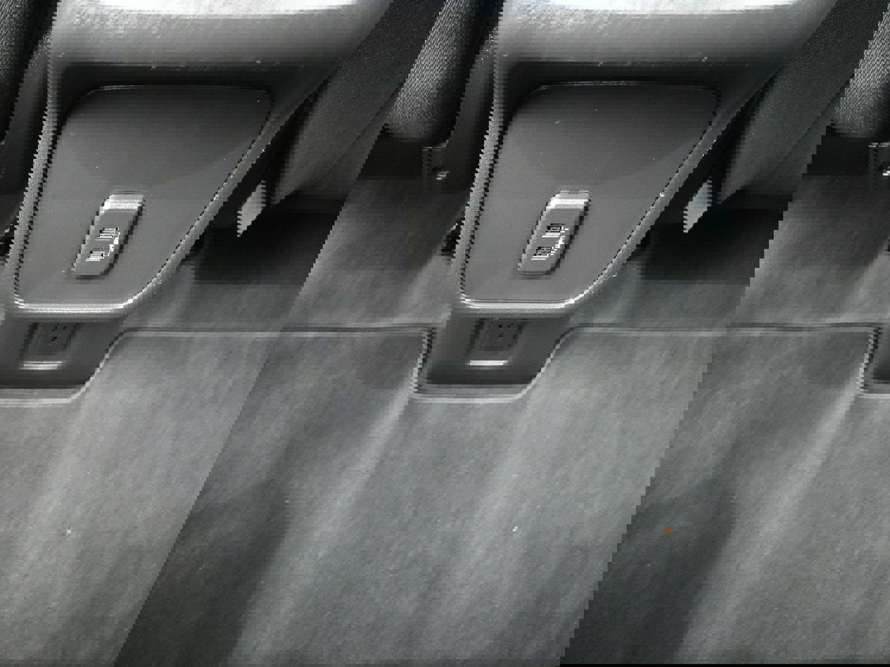 Used 2024 Chevrolet Equinox LT image 22