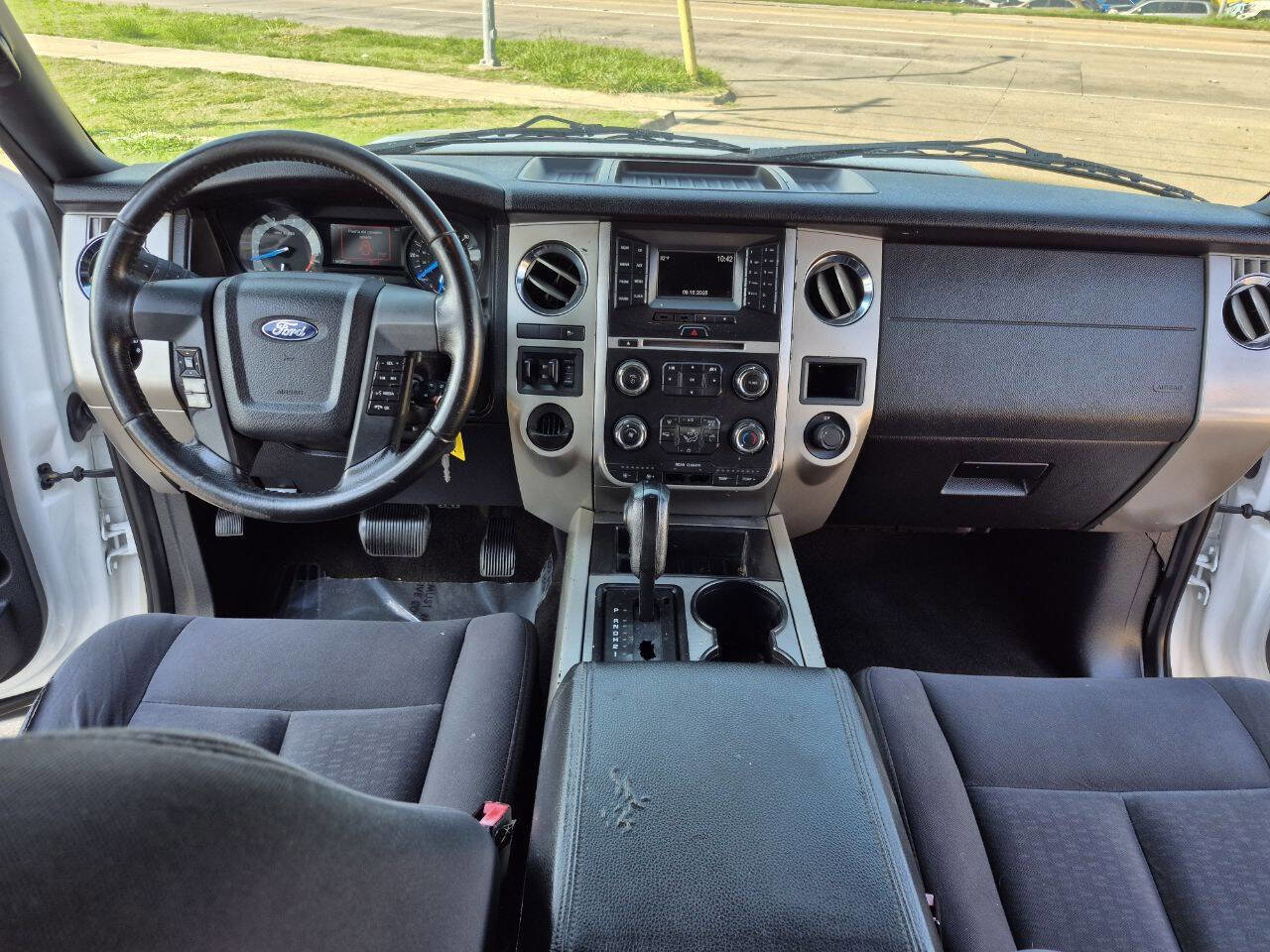 Used 2015 Ford Expedition XLT RWD image 21