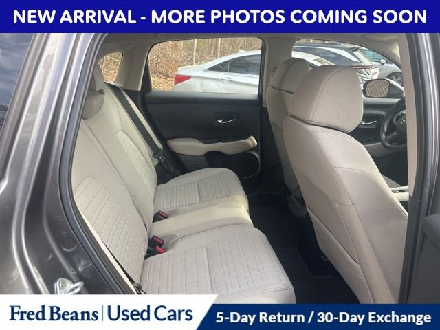 Used 2023 Honda HR-V LX image 10