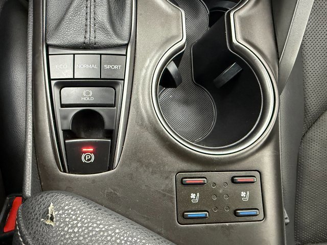 Used 2023 Toyota Camry XSE image 21
