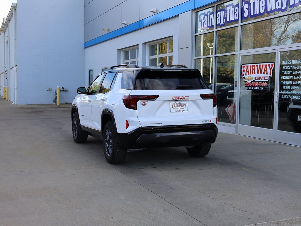 New 2026 GMC Terrain AT4 w/ LPO, Black Badging Package image 8