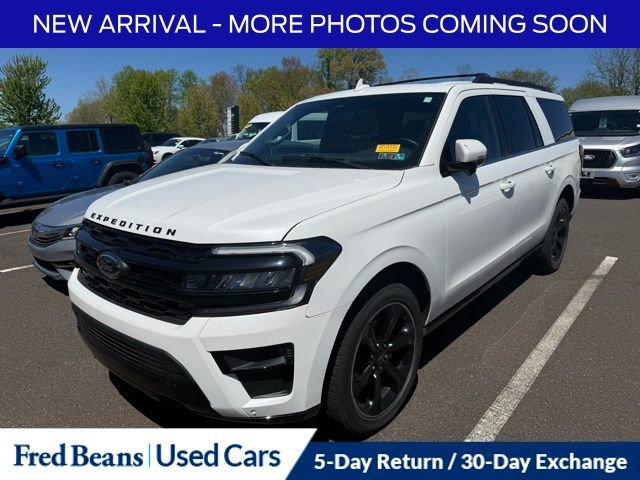 Used 2023 Ford Expedition Max Limited AWD/4WD image 3