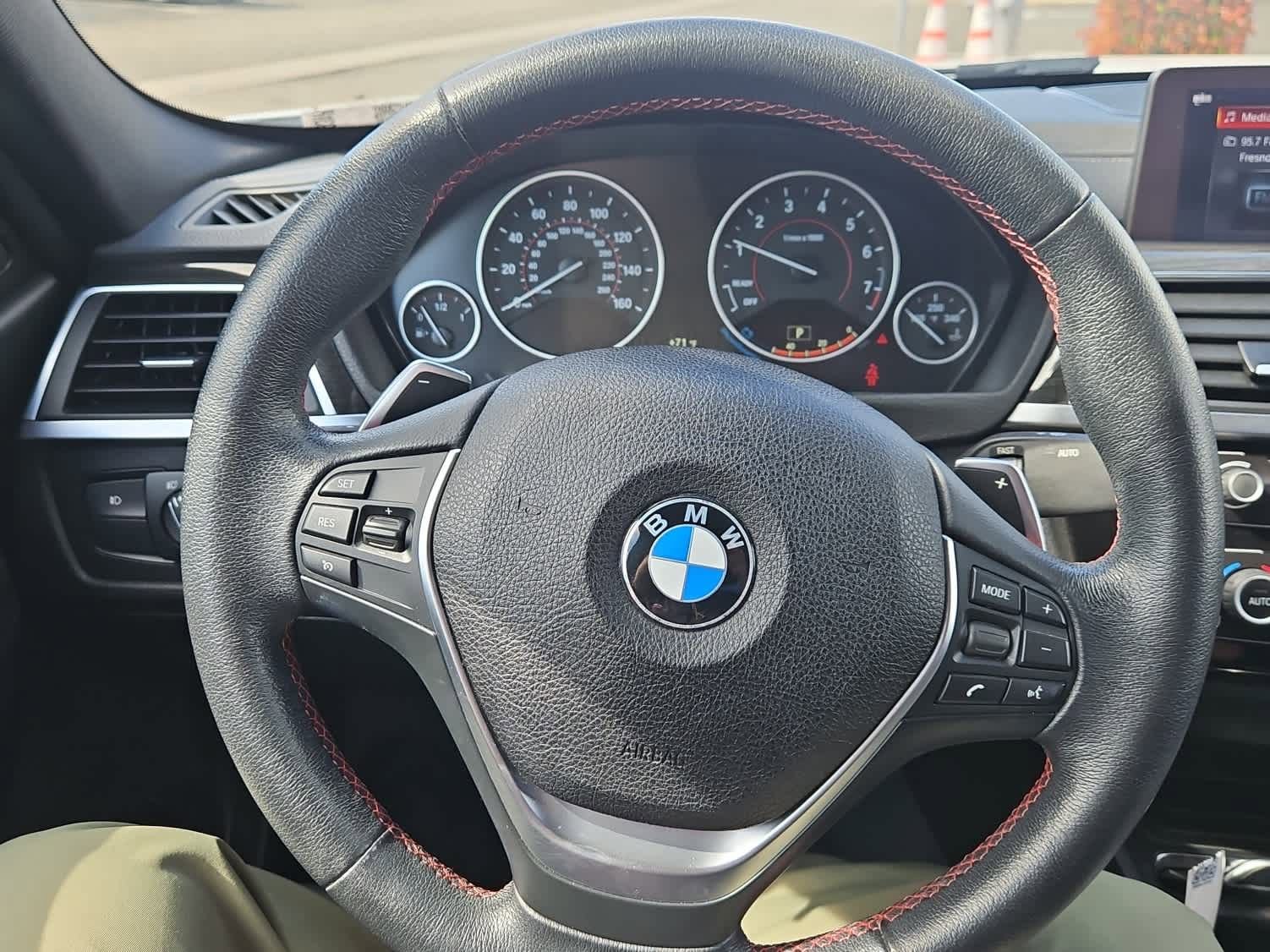 Used 2018 BMW 330i Sedan image 15