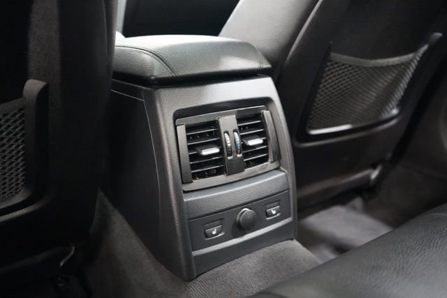 Used 2014 BMW 335i xDrive Sedan image 30