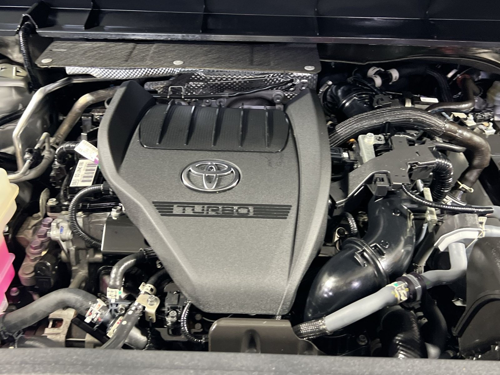 Used 2023 Toyota Highlander XLE FWD image 27