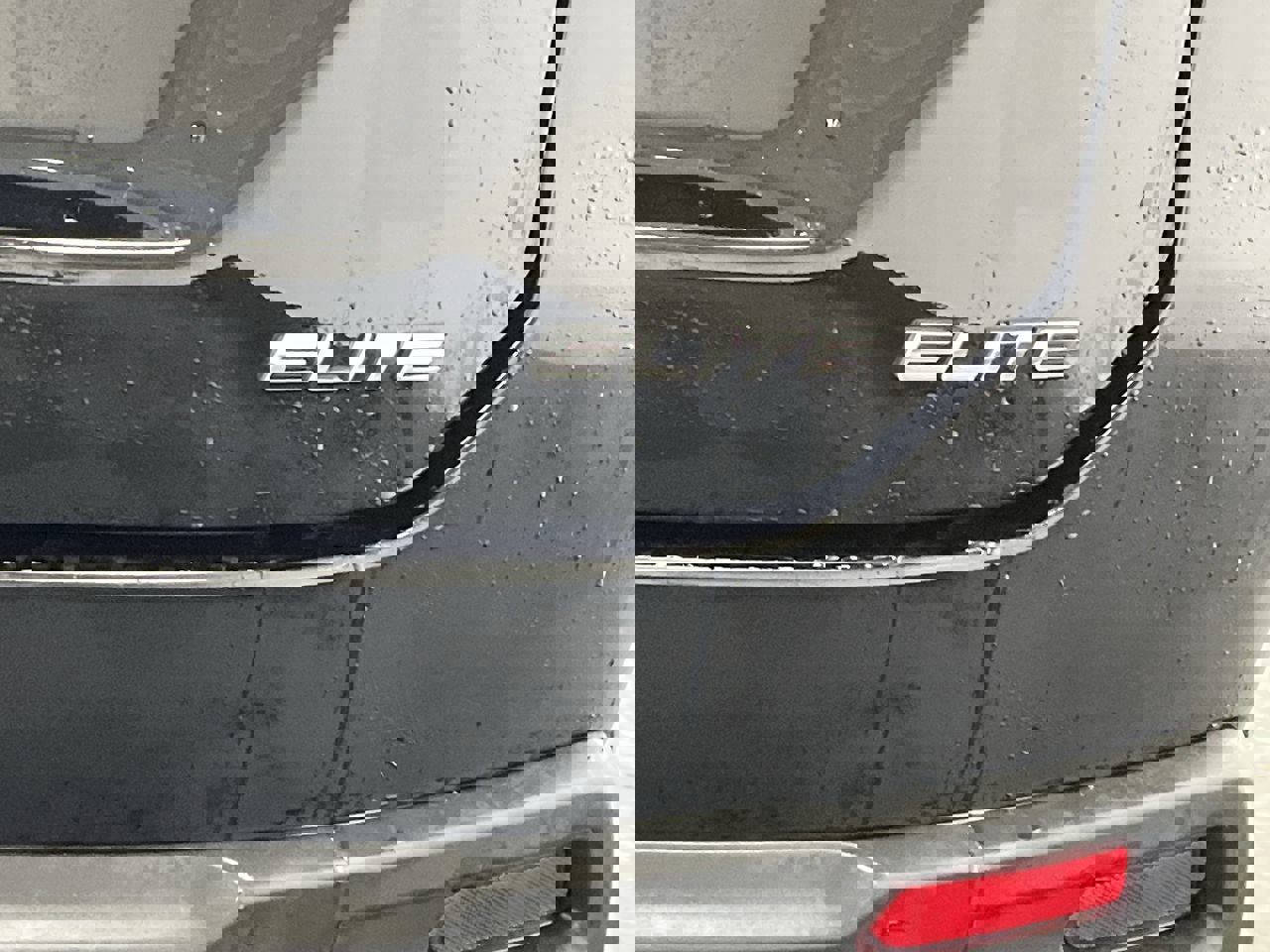 Used 2023 Honda Pilot Elite image 35