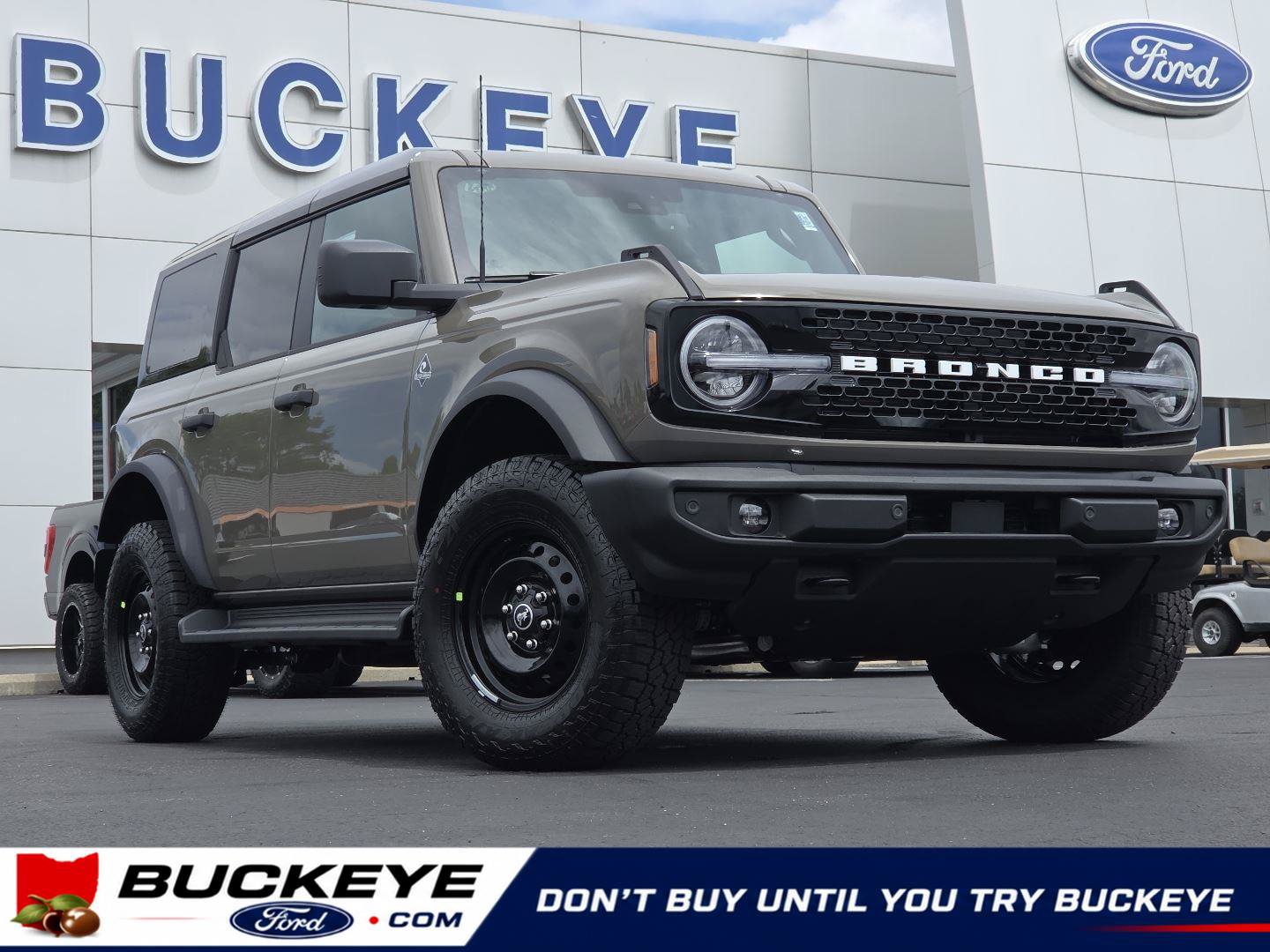 New 2026 Ford Bronco Outer Banks AWD/4WD image 1