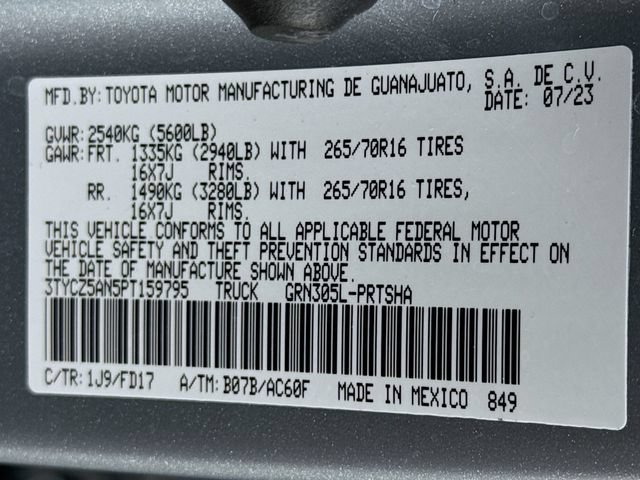 Certified 2023 Toyota Tacoma TRD Off-Road AWD/4WD image 16