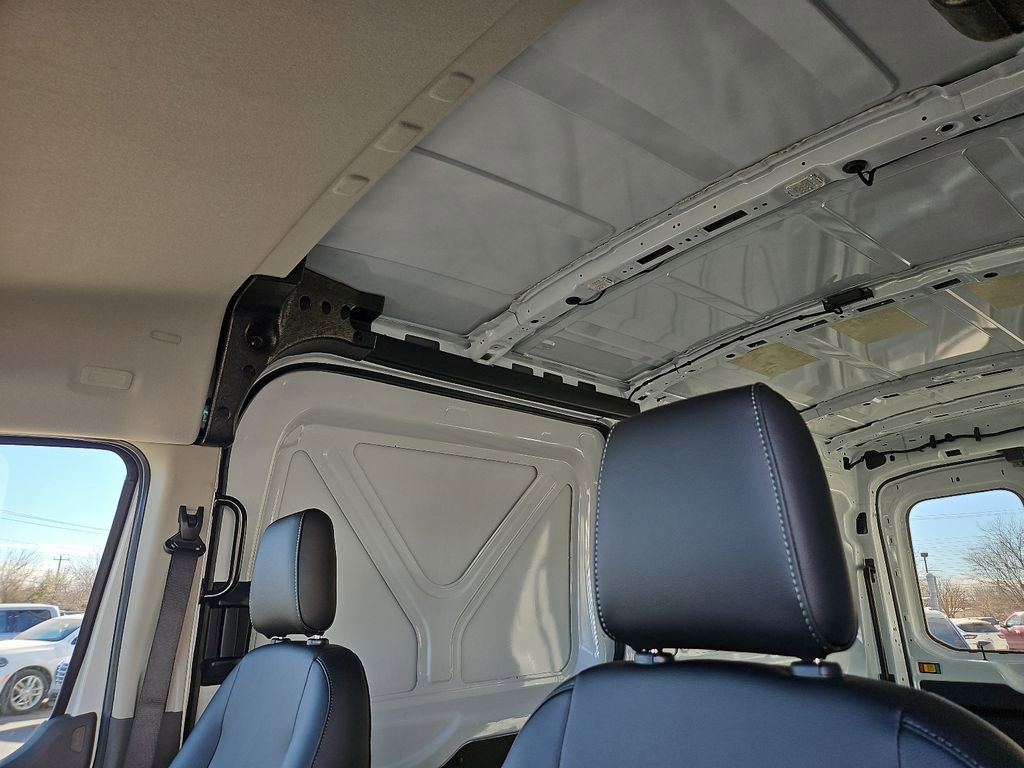 New 2026 Ford Transit 250 148 Medium Roof RWD image 22