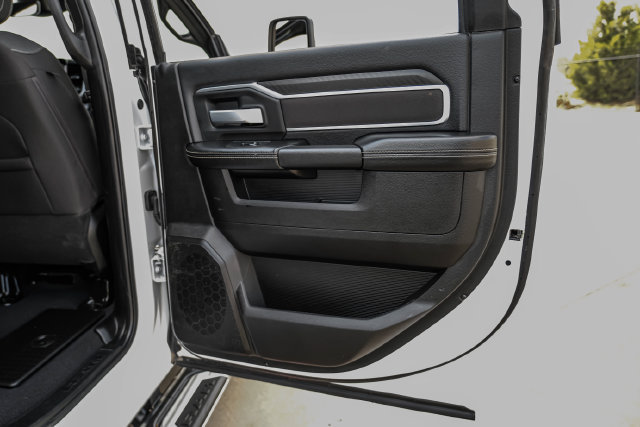 Used 2025 RAM 2500 Big Horn AWD/4WD image 45