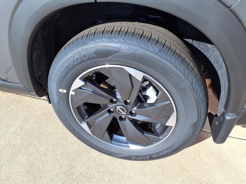 New 2026 Nissan Rogue SV image 11