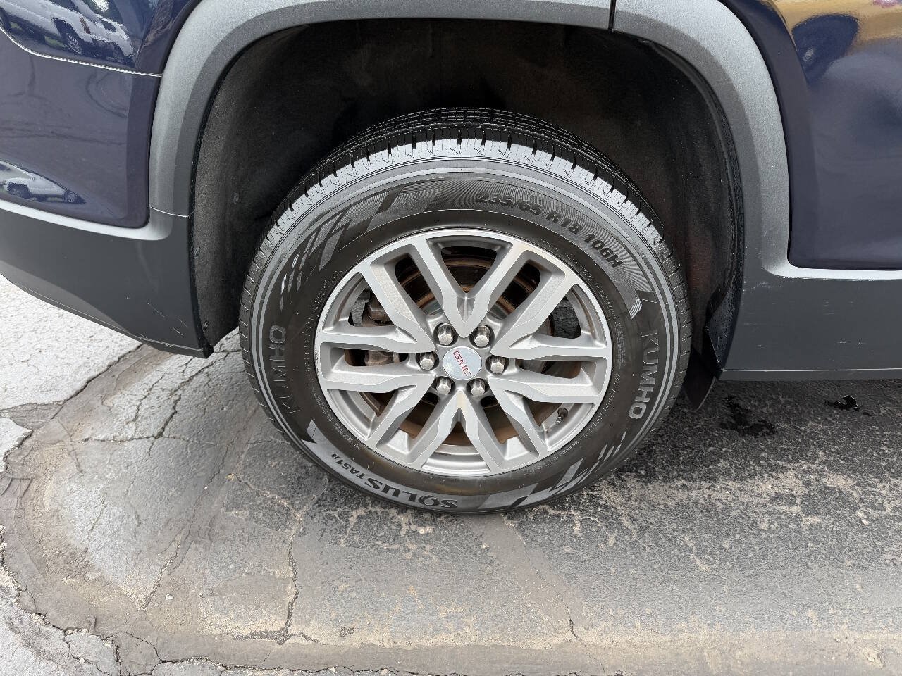 Used 2017 GMC Acadia SLE w/ Driver Alert Package I AWD/4WD image 10