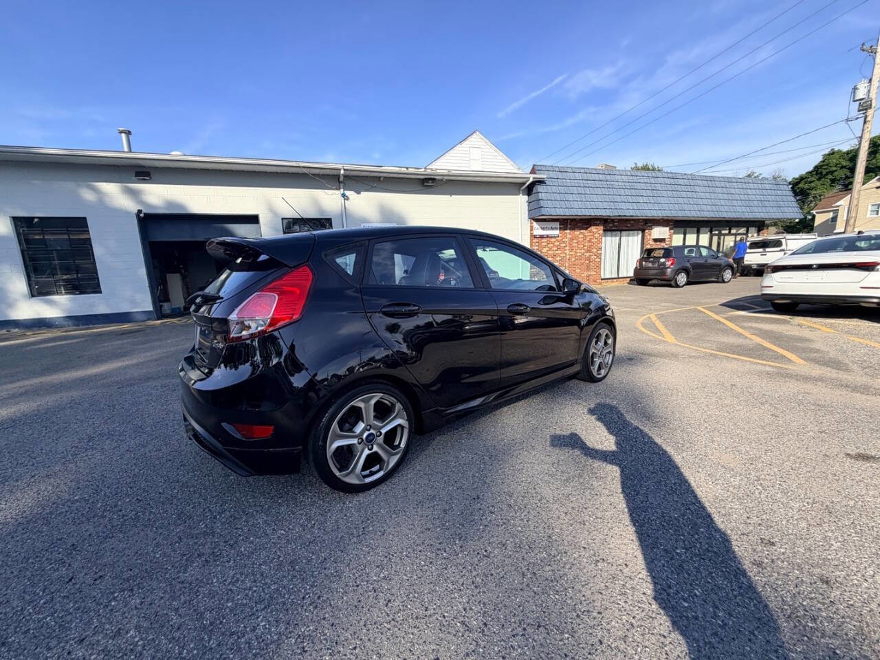 Used 2017 Ford Fiesta ST w/ ST Recaro Package FWD image 31