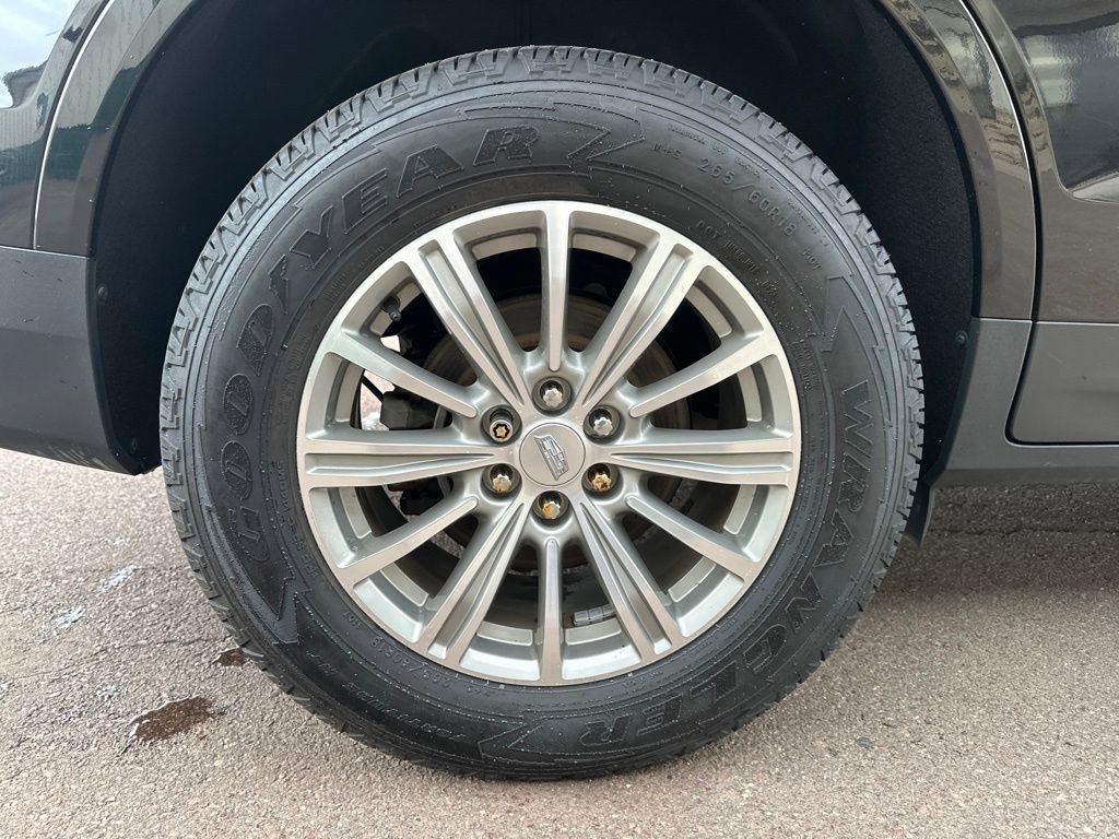 Used 2019 Cadillac XT5 Luxury image 39