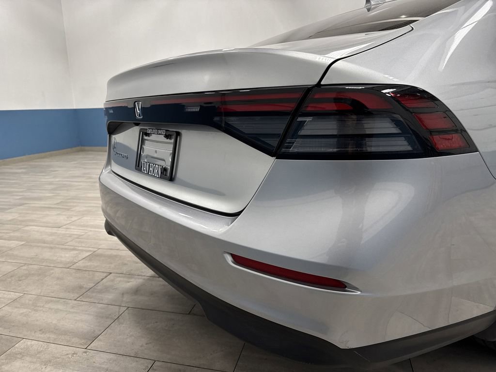 Used 2024 Honda Accord EX image 30