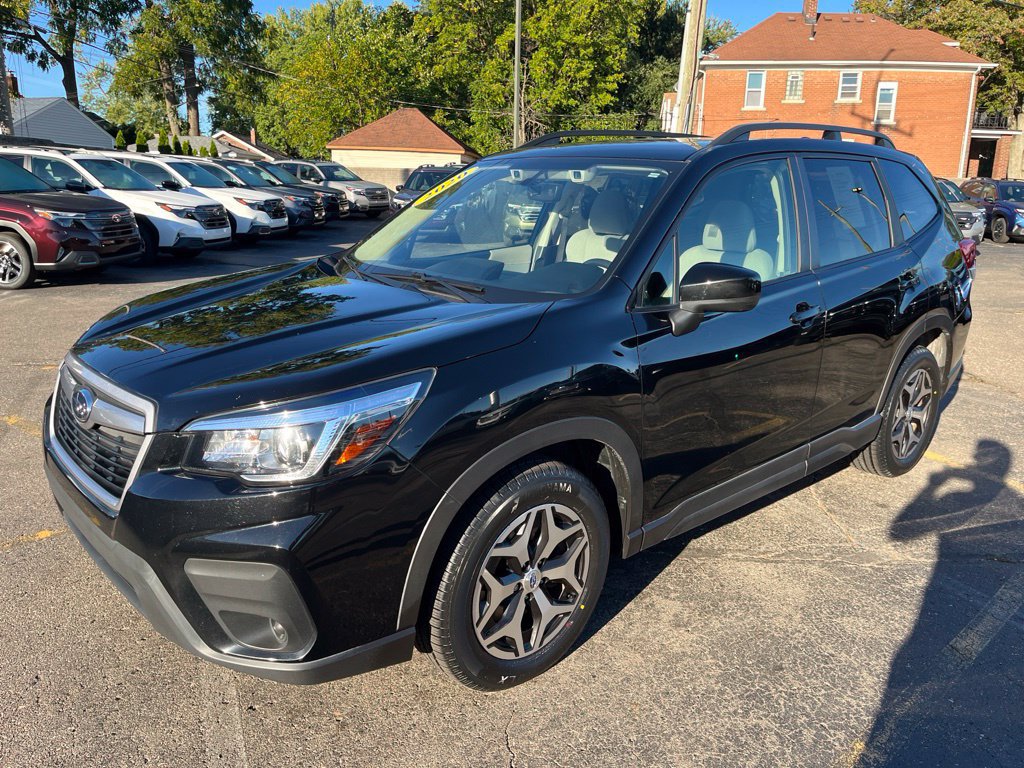 Used 2020 Subaru Forester Premium AWD/4WD image 8