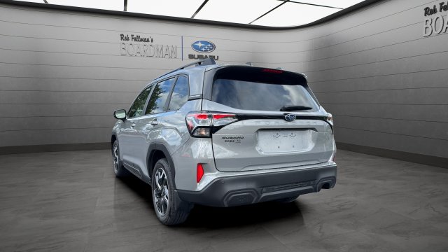 Used 2025 Subaru Forester Limited AWD/4WD image 7