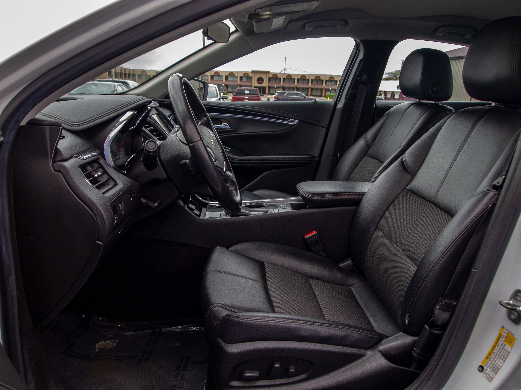 Used 2020 Chevrolet Impala LT FWD image 13