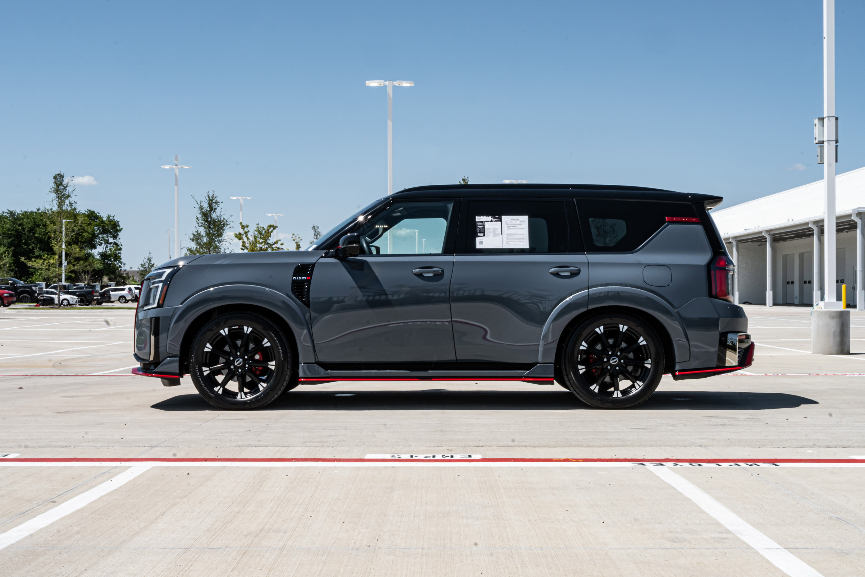 Used 2026 Nissan Armada NISMO AWD/4WD image 5
