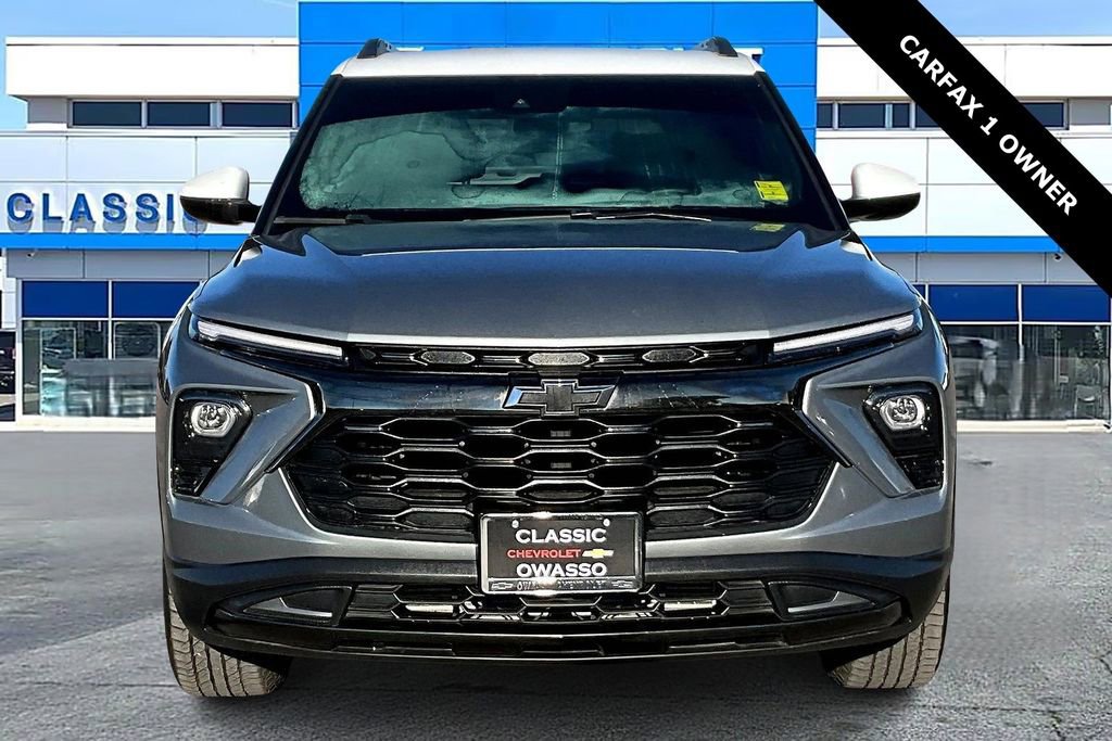 Used 2024 Chevrolet TrailBlazer ACTIV w/ Driver Confidence Package image 2