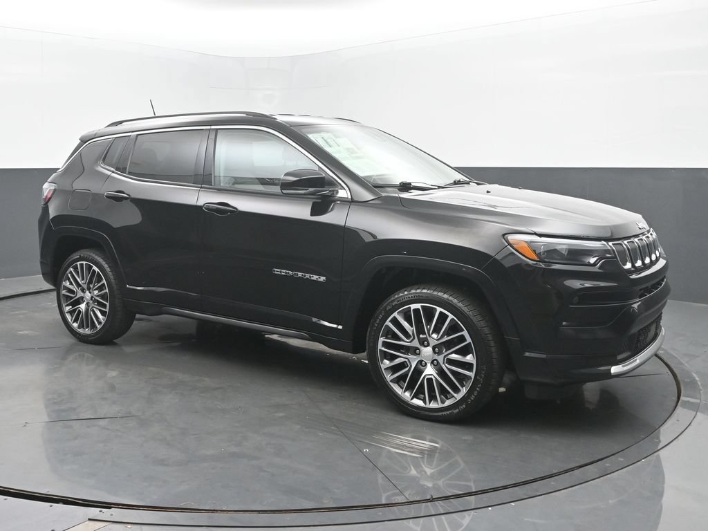 Used 2022 Jeep Compass Limited w/ Elite Group AWD/4WD image 8