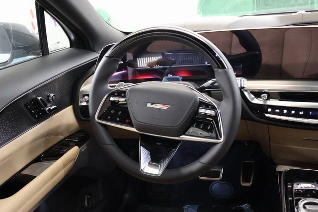 New 2026 Cadillac Lyriq V image 14