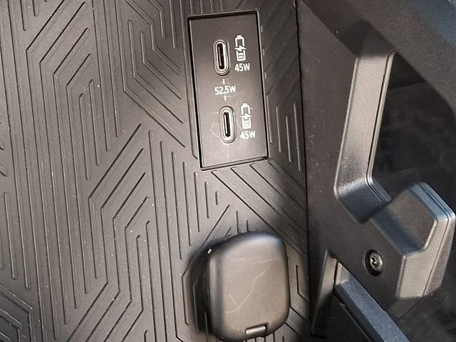 Used 2025 Toyota Tacoma TRD Off-Road image 28