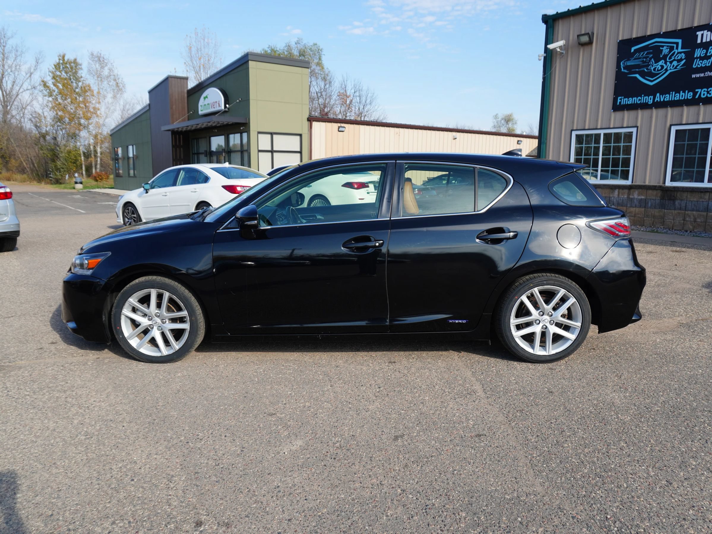 Used 2015 Lexus CT 200h w/ Navigation Package FWD image 7