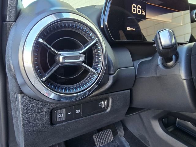 Used 2026 Chevrolet Equinox EV LT image 22