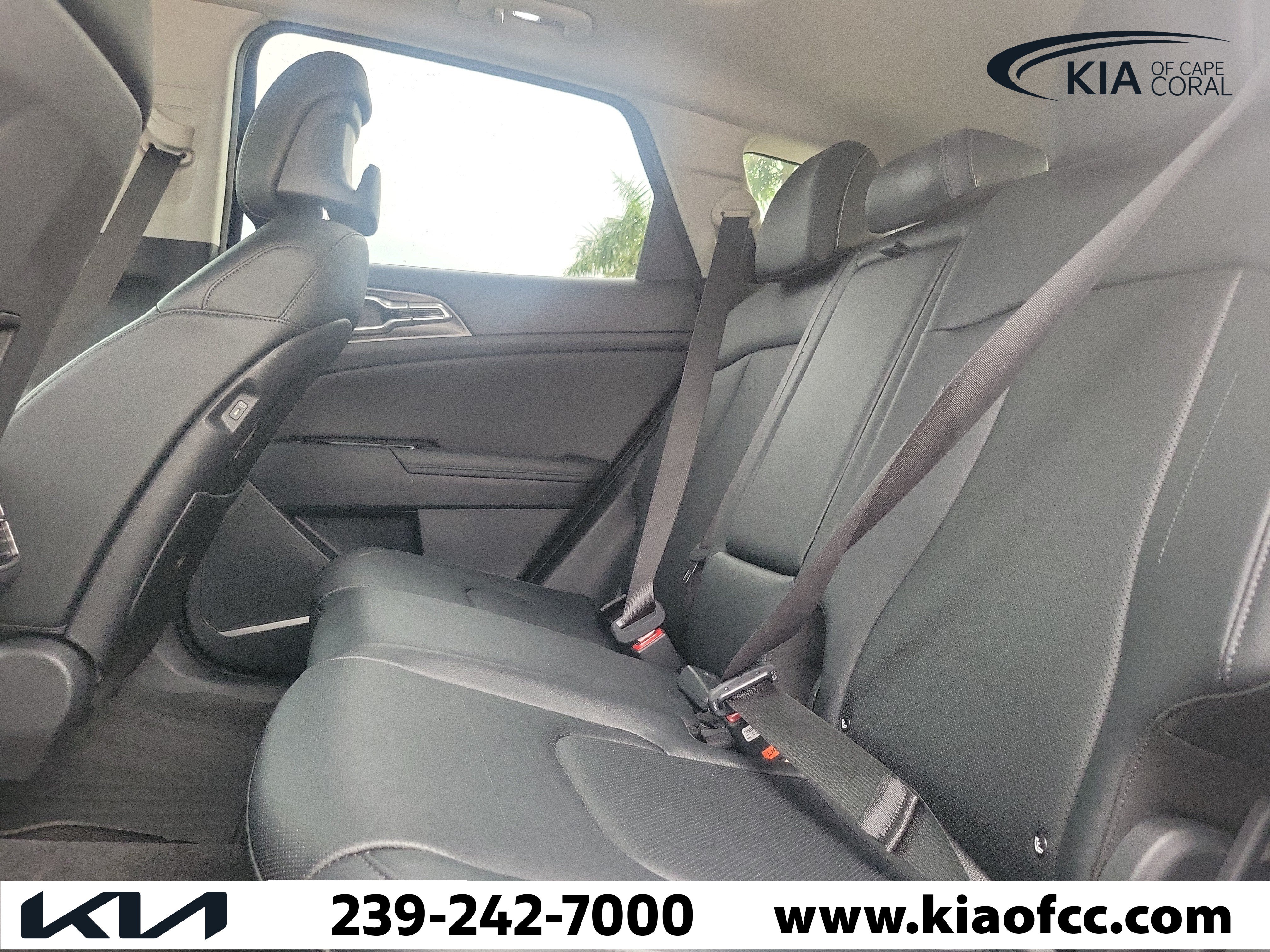 Certified 2025 Kia Sportage EX w/ Premium Package FWD image 15