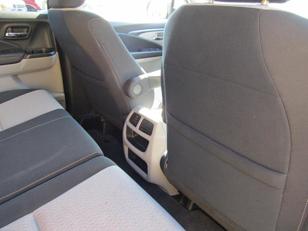 Used 2017 Honda Ridgeline RTS image 33
