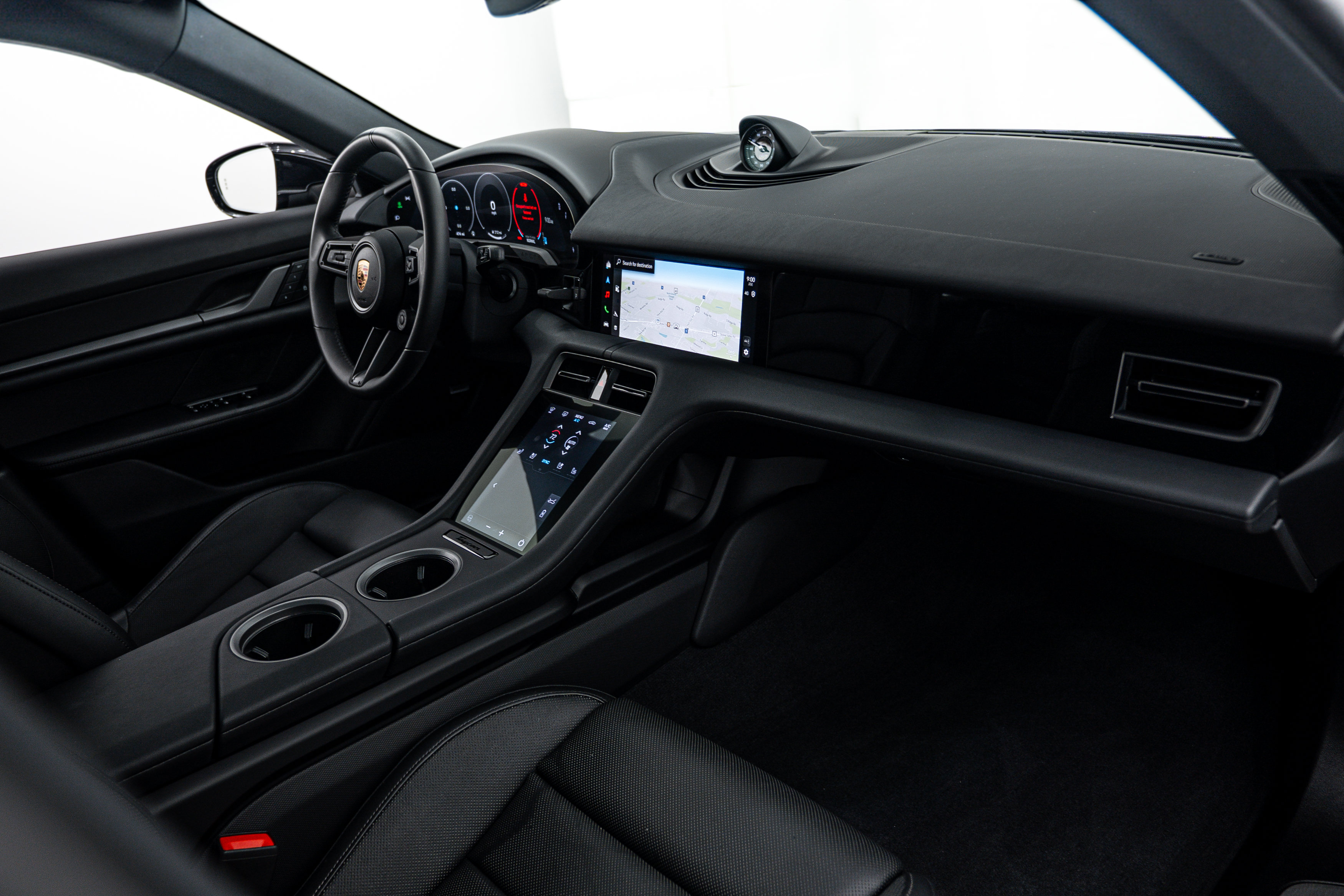 Certified 2025 Porsche Taycan 4S AWD/4WD image 12