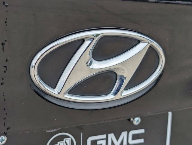 Used 2022 Hyundai Accent SE FWD image 8