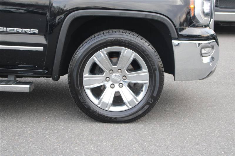Used 2018 GMC Sierra 1500 SLT w/ Enhanced Driver Alert Package RWD image 10