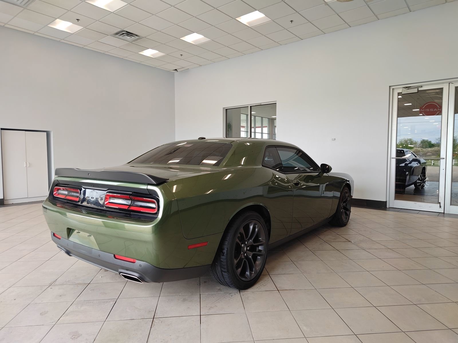 Used 2021 Dodge Challenger GT w/ Blacktop Package RWD image 3
