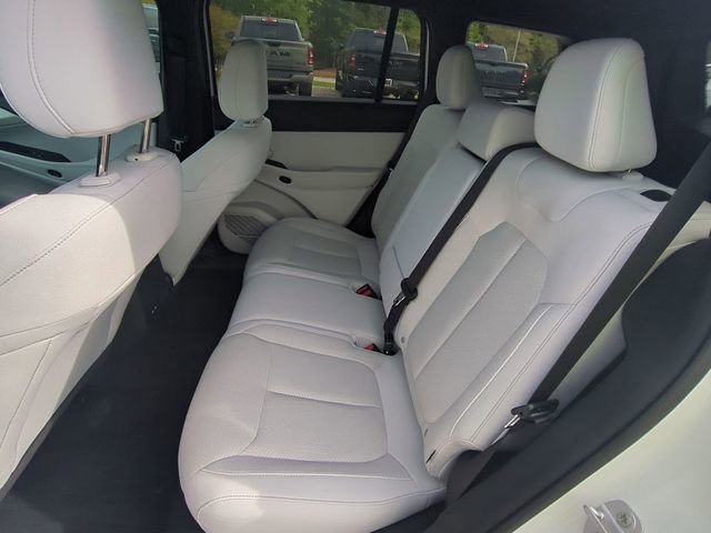 New 2026 Jeep Cherokee Laredo AWD/4WD image 29