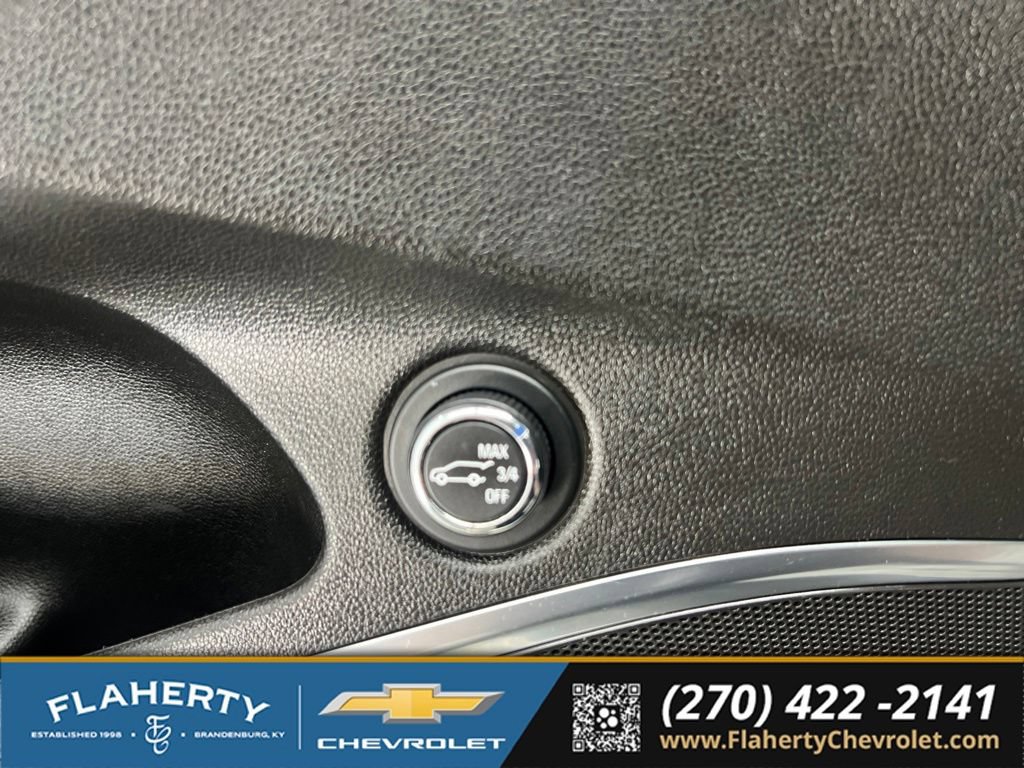 Used 2018 Buick Enclave Premium w/ LPO, Hit The Road Package AWD/4WD image 23
