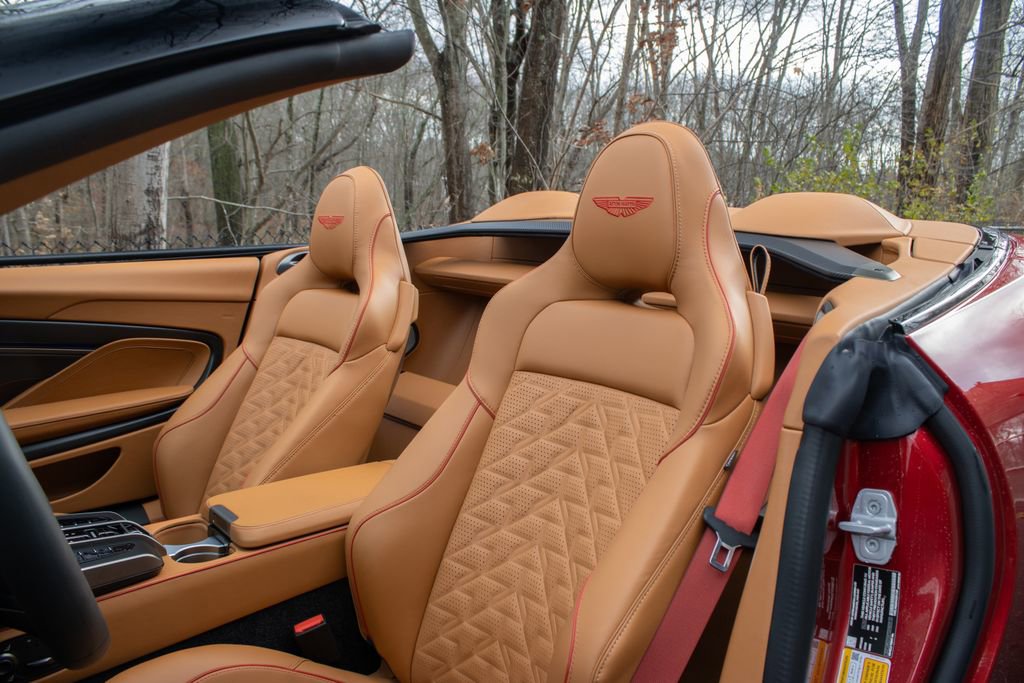 New 2026 Aston Martin Vanquish Convertible RWD image 14