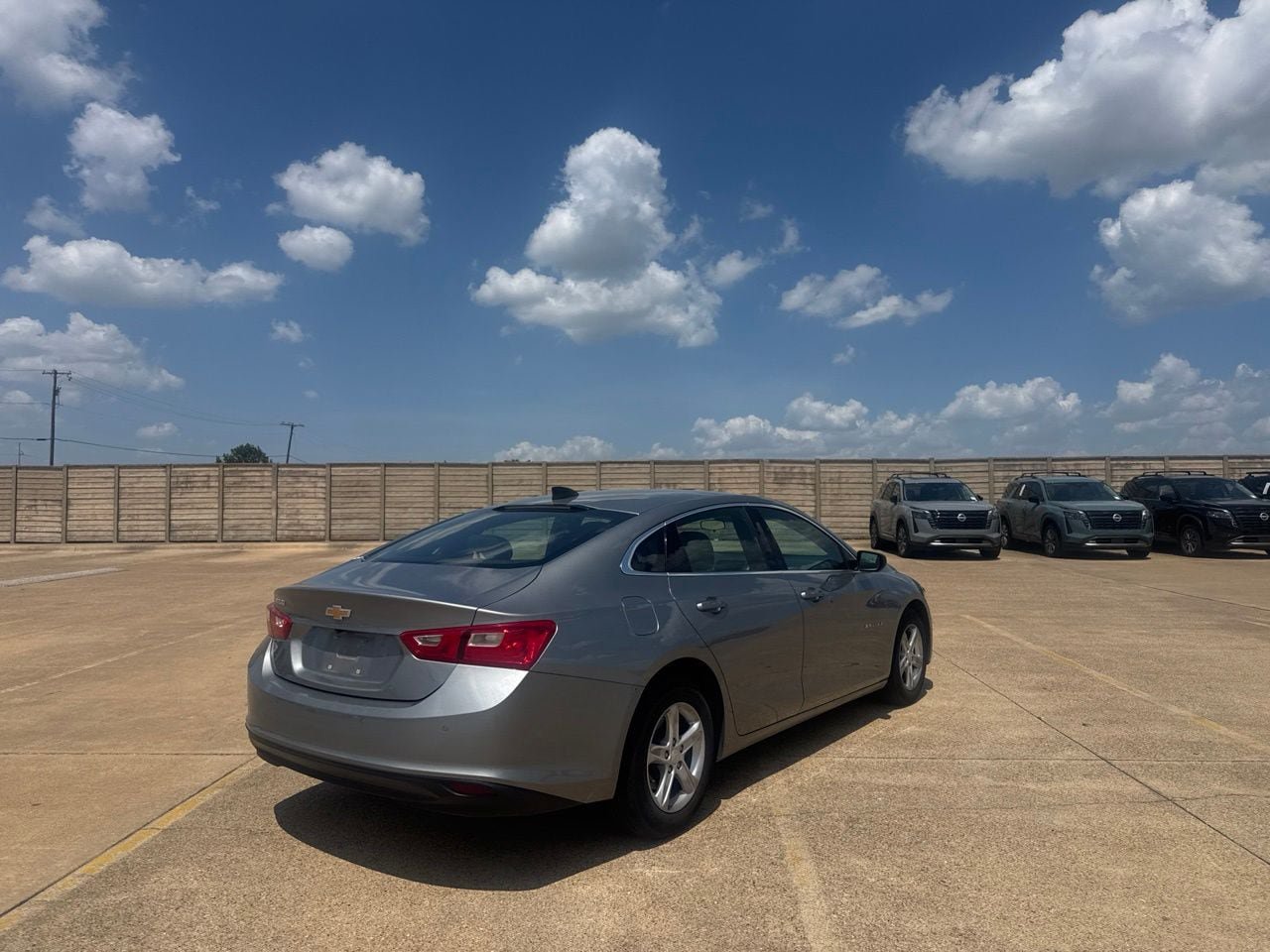 Used 2025 Chevrolet Malibu LS FWD image 20